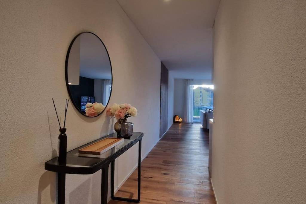 Visionary Hospitality Rothenburg, Lucerne - Premium Apartments With Free Parking, Washer, Kitchen, Terrace, 15' City Exteriér fotografie